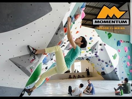 indoor-rock-climbing